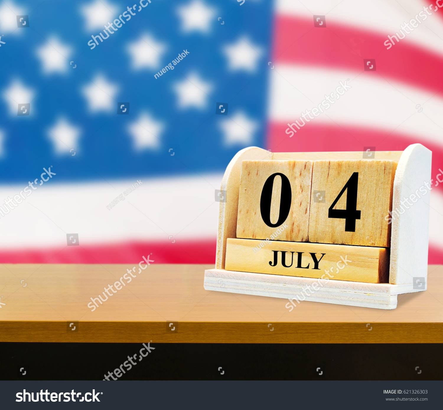 Cube Shape Calendar July 04 On Stock Photo Edit Now 621326303